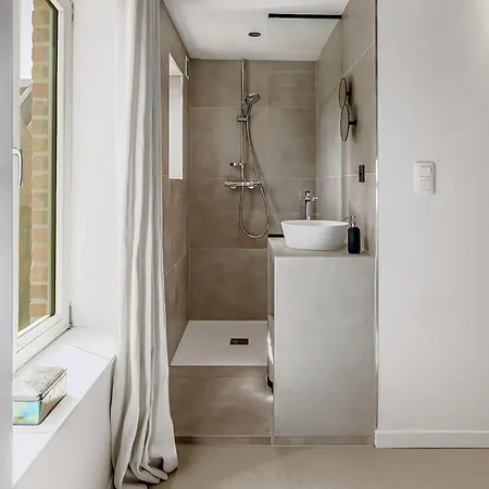 Posthuis 4v Semesterbostad De Panne